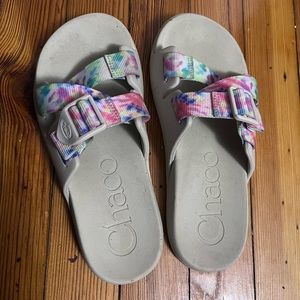 Chaco tie dye Chillos slide sandals